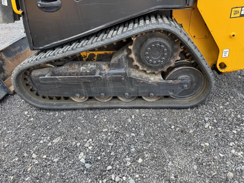 2021 JCB 215T
