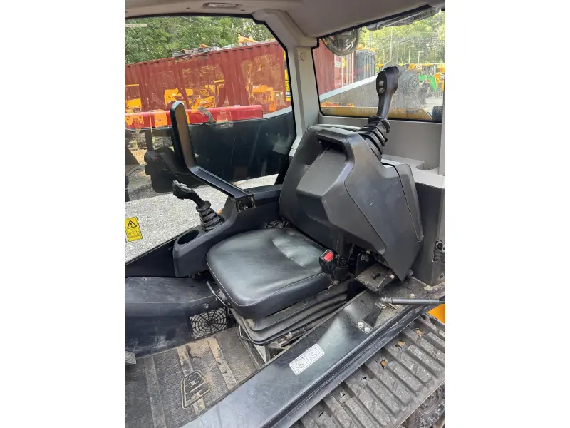2021 JCB 215T