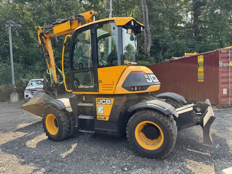 2017 JCB HYDRADIG 110W
