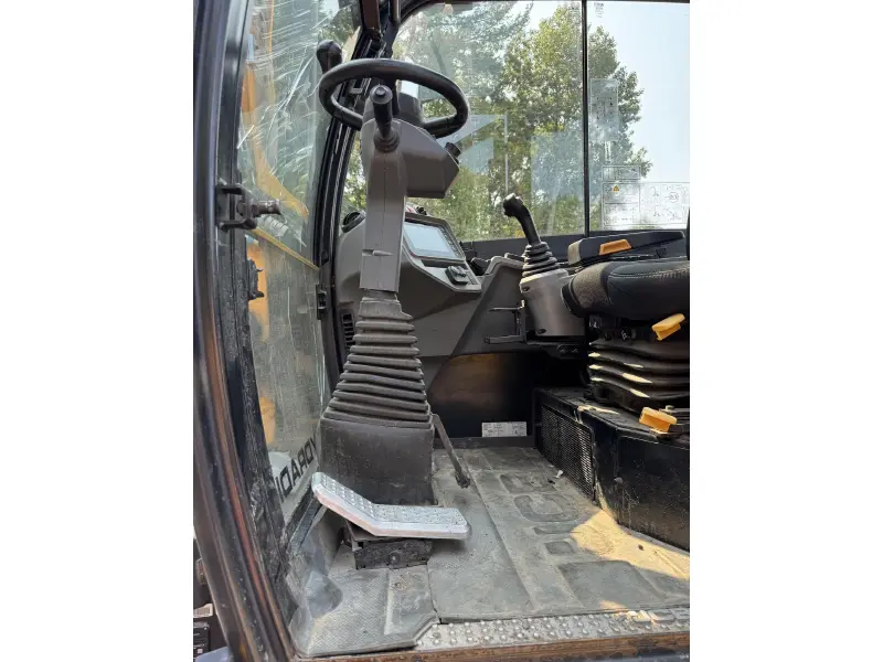 2017 JCB HYDRADIG 110W