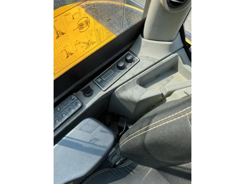 2017 JCB HYDRADIG 110W