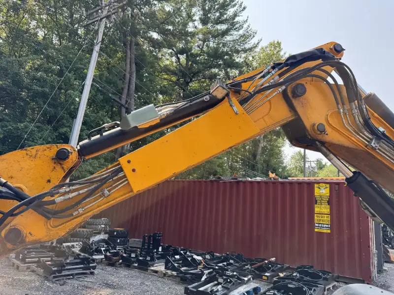 2017 JCB HYDRADIG 110W
