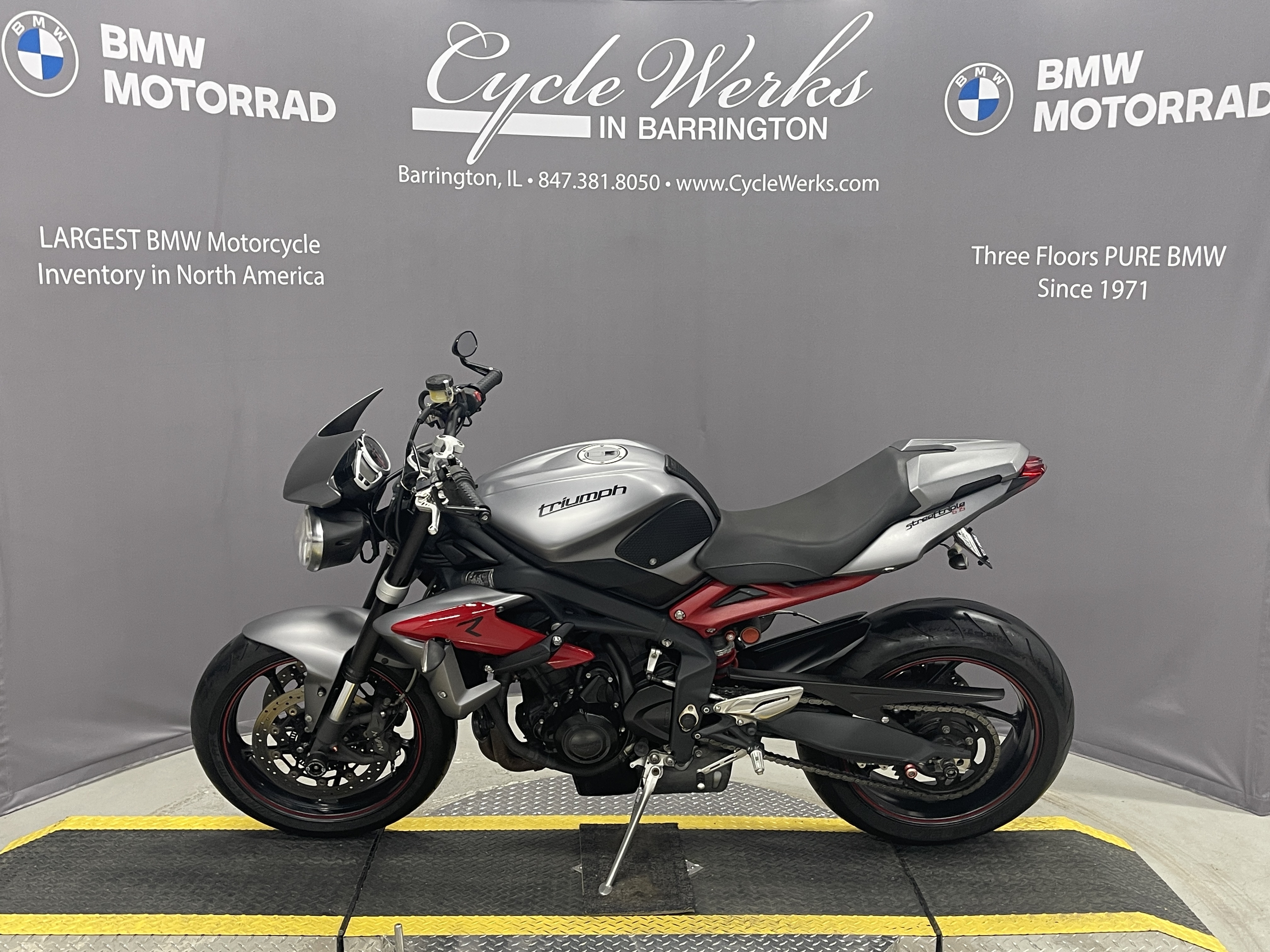 2014 Triumph STREET TRIPLE R R in Barrington, IL