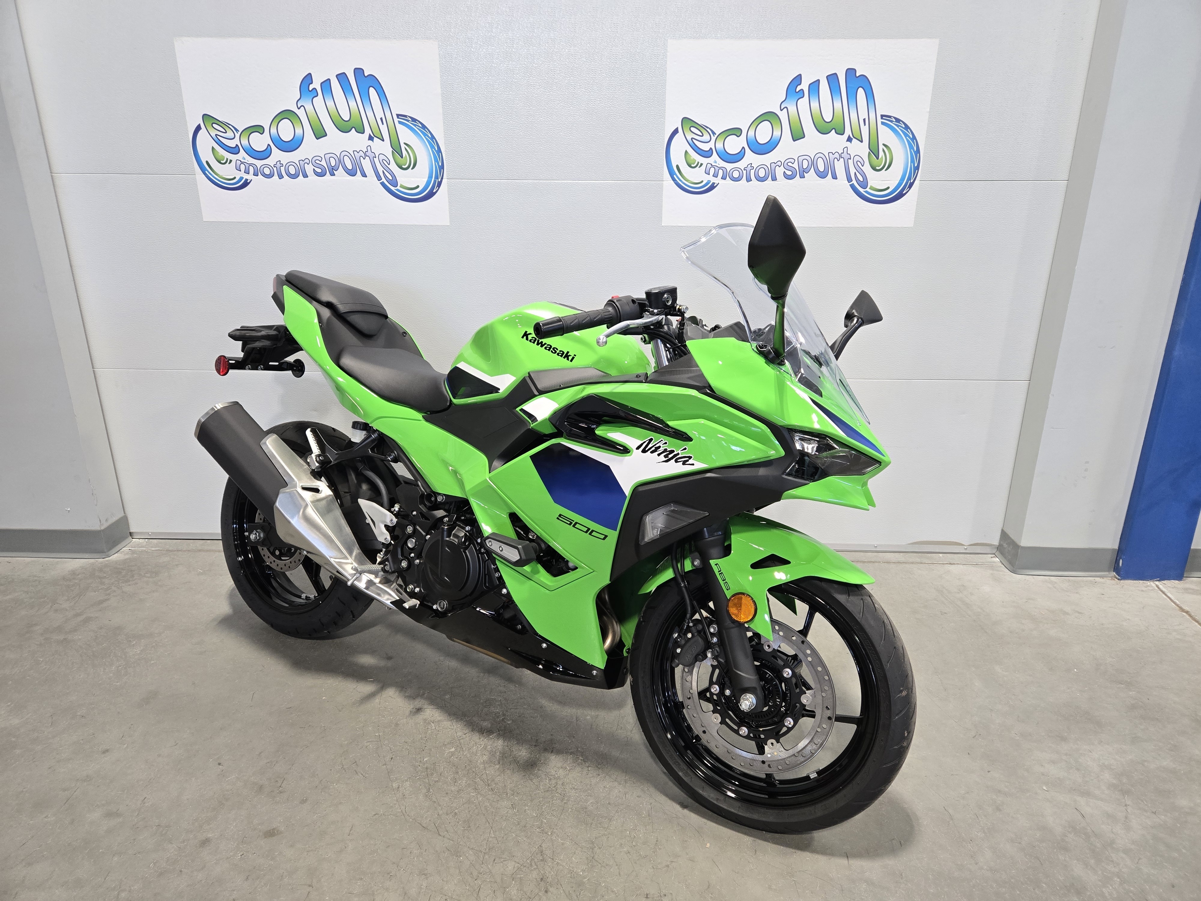 2026 Kawasaki Ninja® 500 SE ABS SE ABS in Forest Lake, MN
