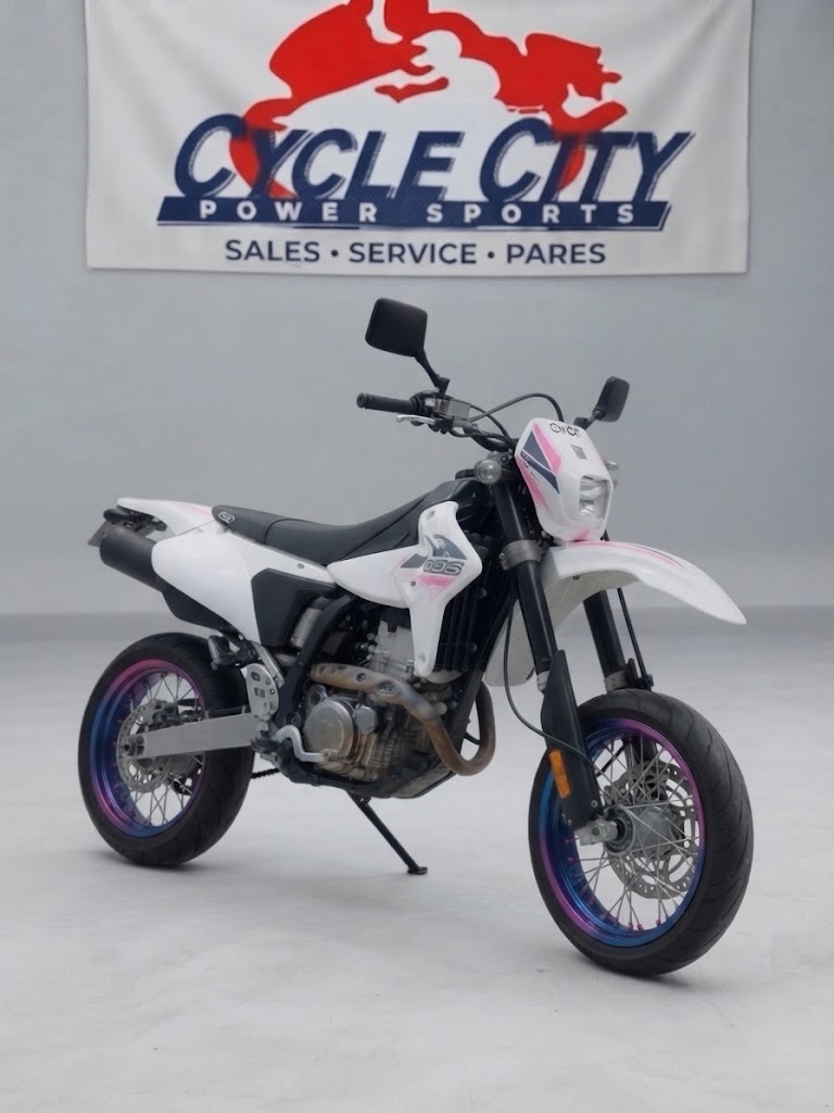2025 Suzuki DR-Z4SM BASE in Newnan, GA