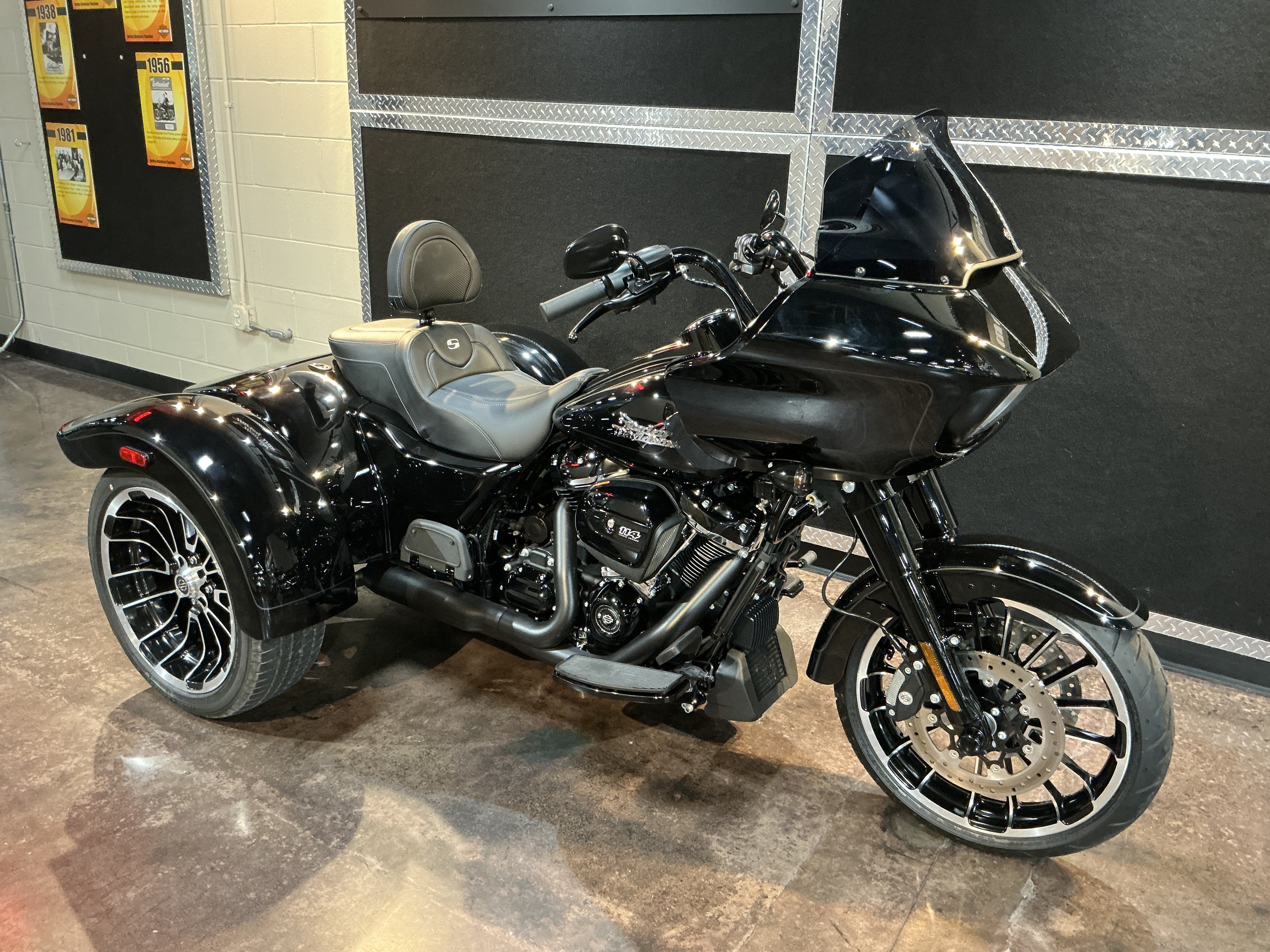 2023 Harley-Davidson Road Glide® 3 in burlington IA