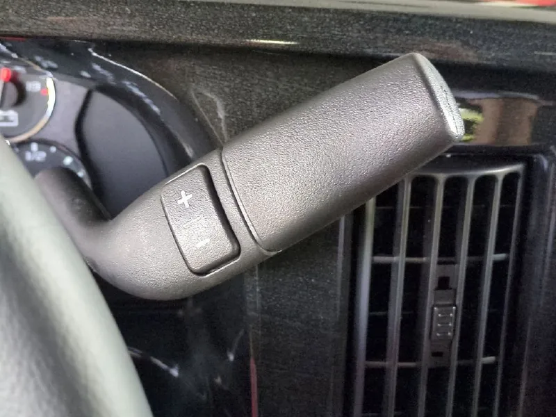 2025 GMC SAVANA