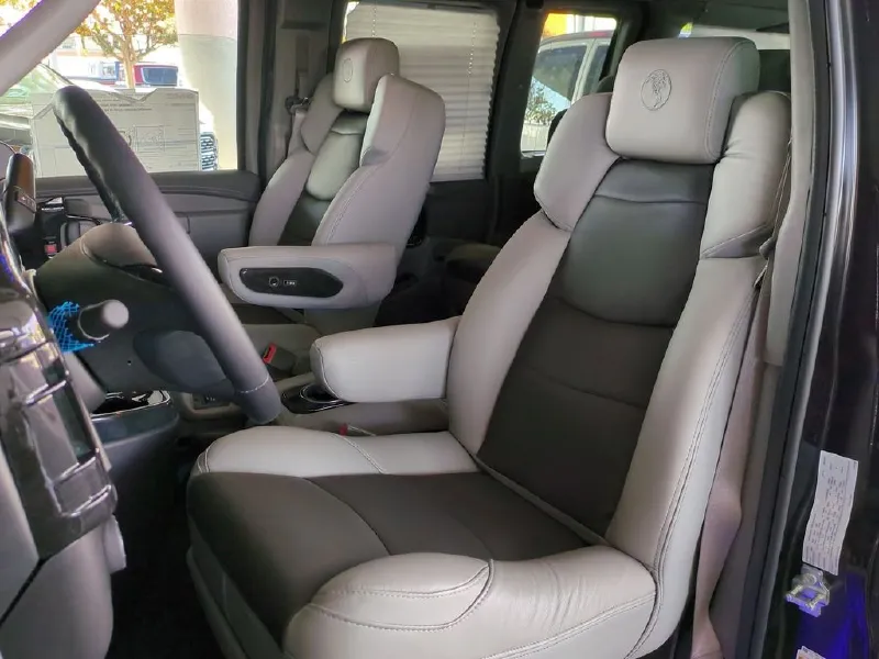 2025 GMC SAVANA