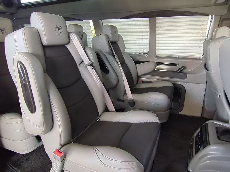 2025 GMC SAVANA