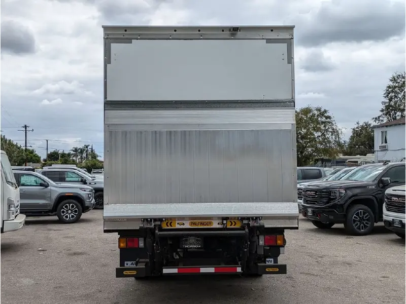 2024 Isuzu NRR