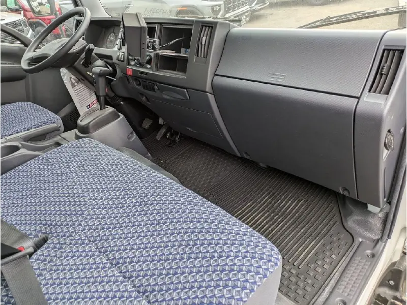 2024 Isuzu NRR