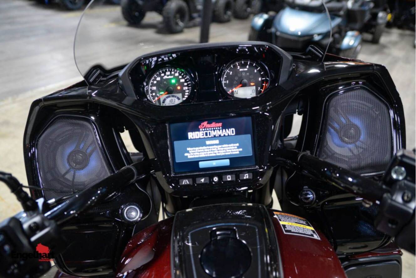 A photo of this 2026 Indian Motorcycle Pursuit® Dark Horse® with 112 and Powerband Audio Pack
