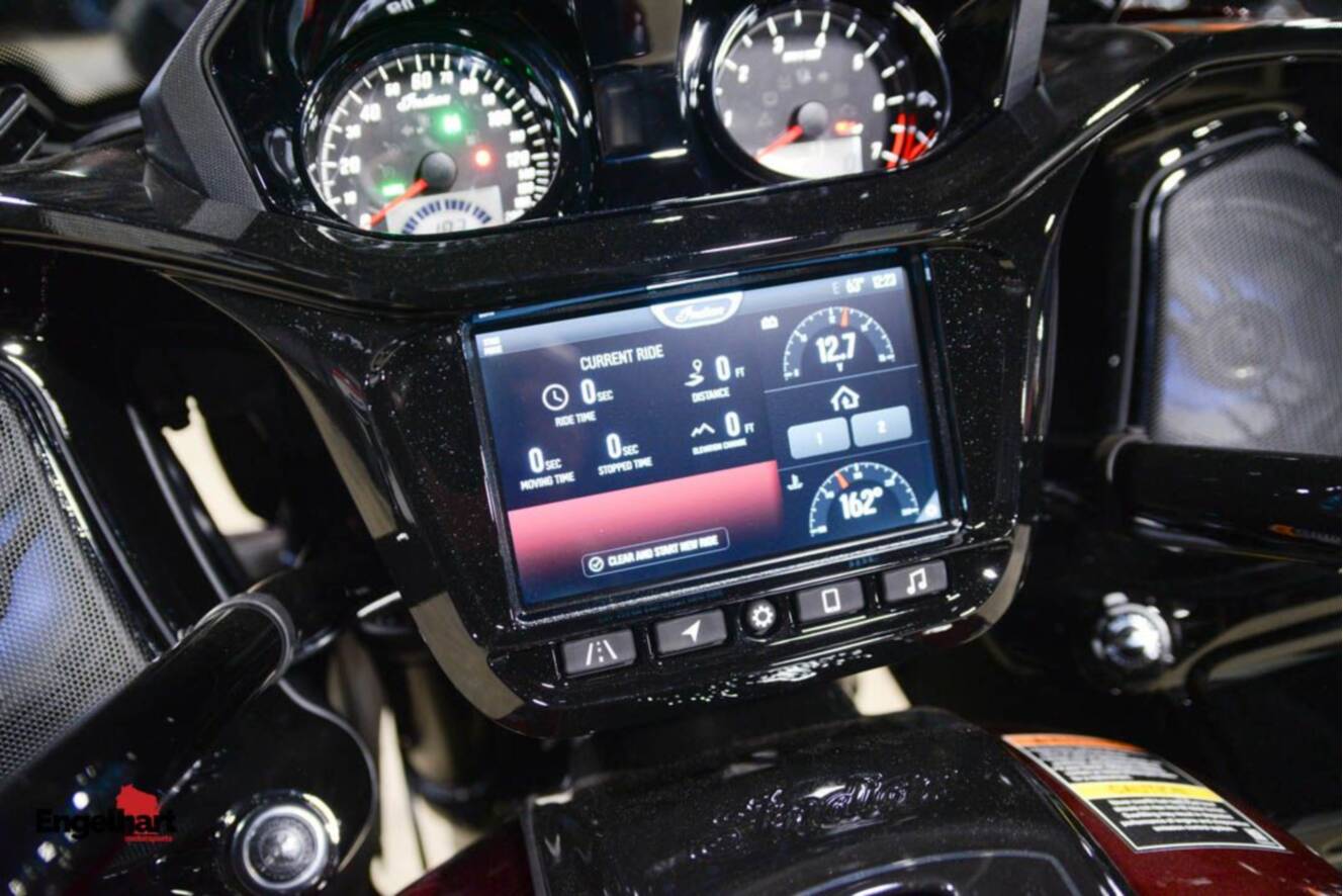 A photo of this 2026 Indian Motorcycle Pursuit® Dark Horse® with 112 and Powerband Audio Pack