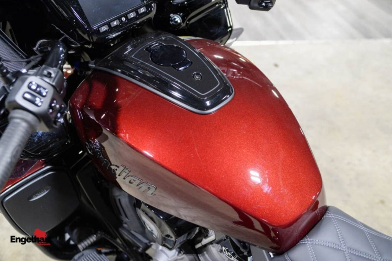 A photo of this 2026 Indian Motorcycle Pursuit® Dark Horse® with 112 and Powerband Audio Pack