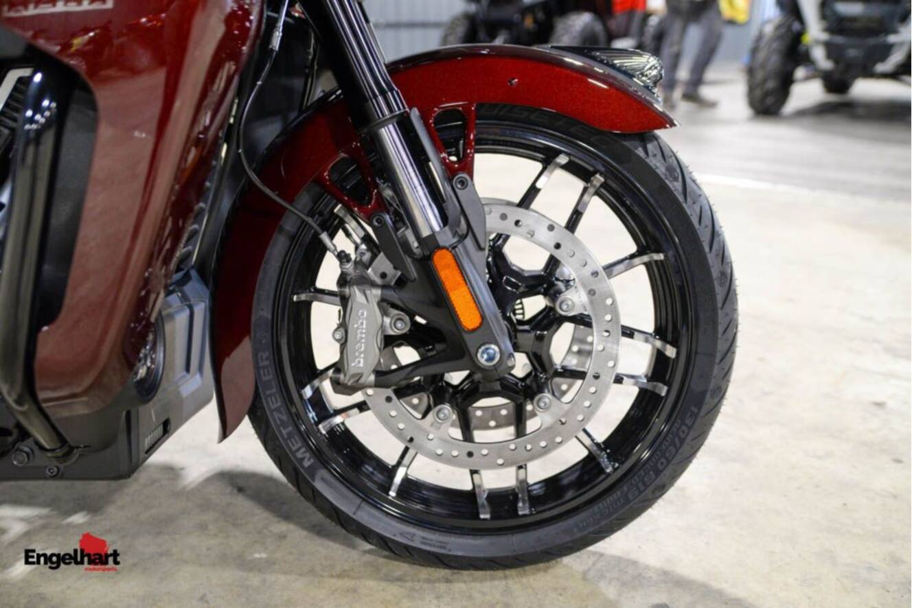 A photo of this 2026 Indian Motorcycle Pursuit® Dark Horse® with 112 and Powerband Audio Pack