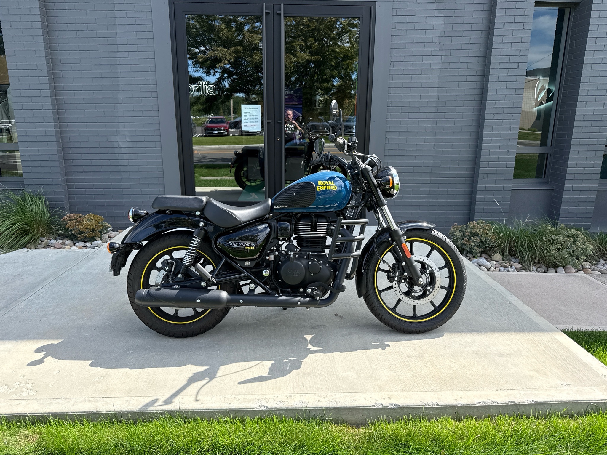 2023 Royal Enfield Meteor 350 350 in Fairfield, CT