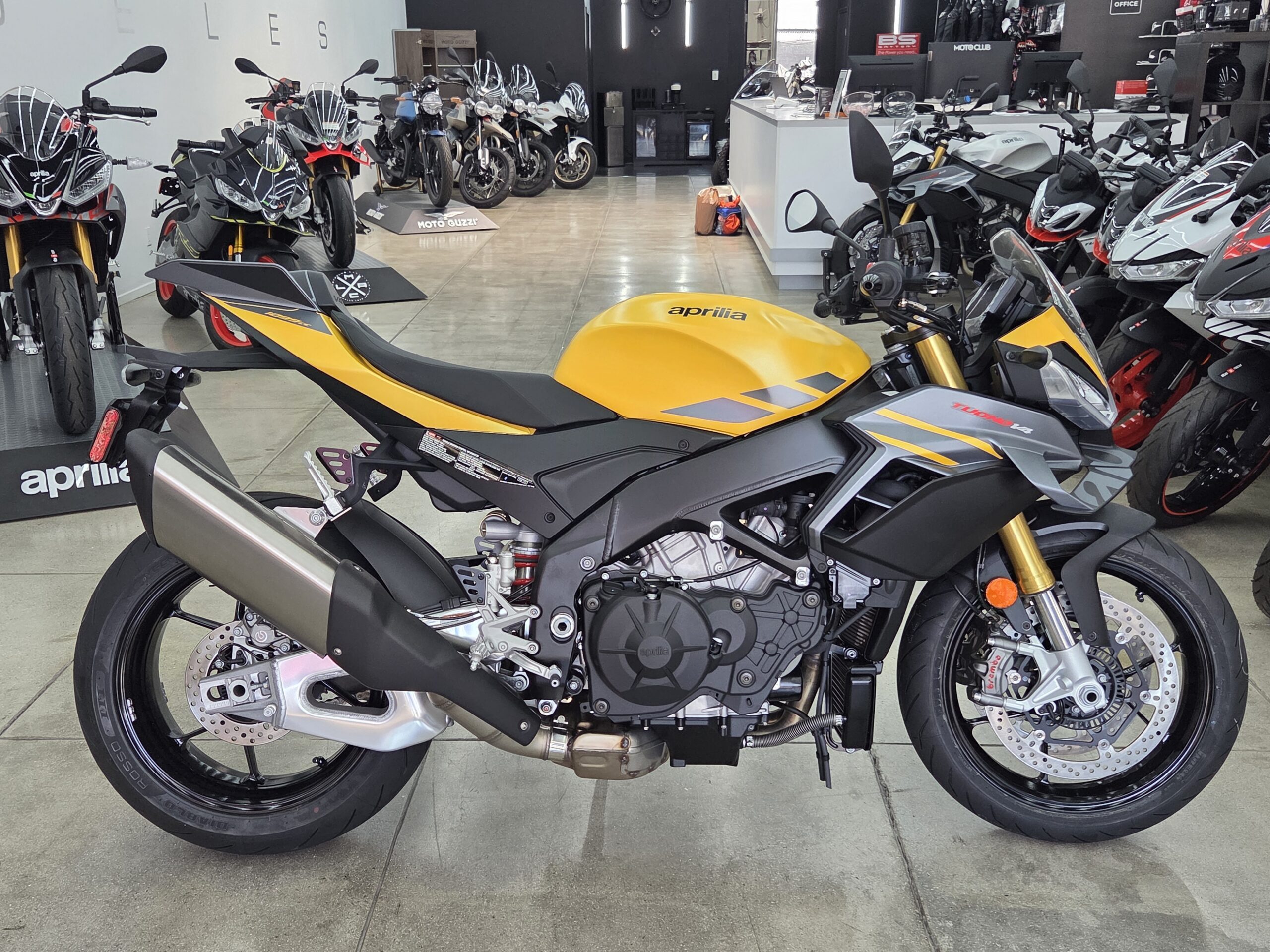 2027 Aprilia Tuono V4 1100 Base 1100 in Los Angeles, CA