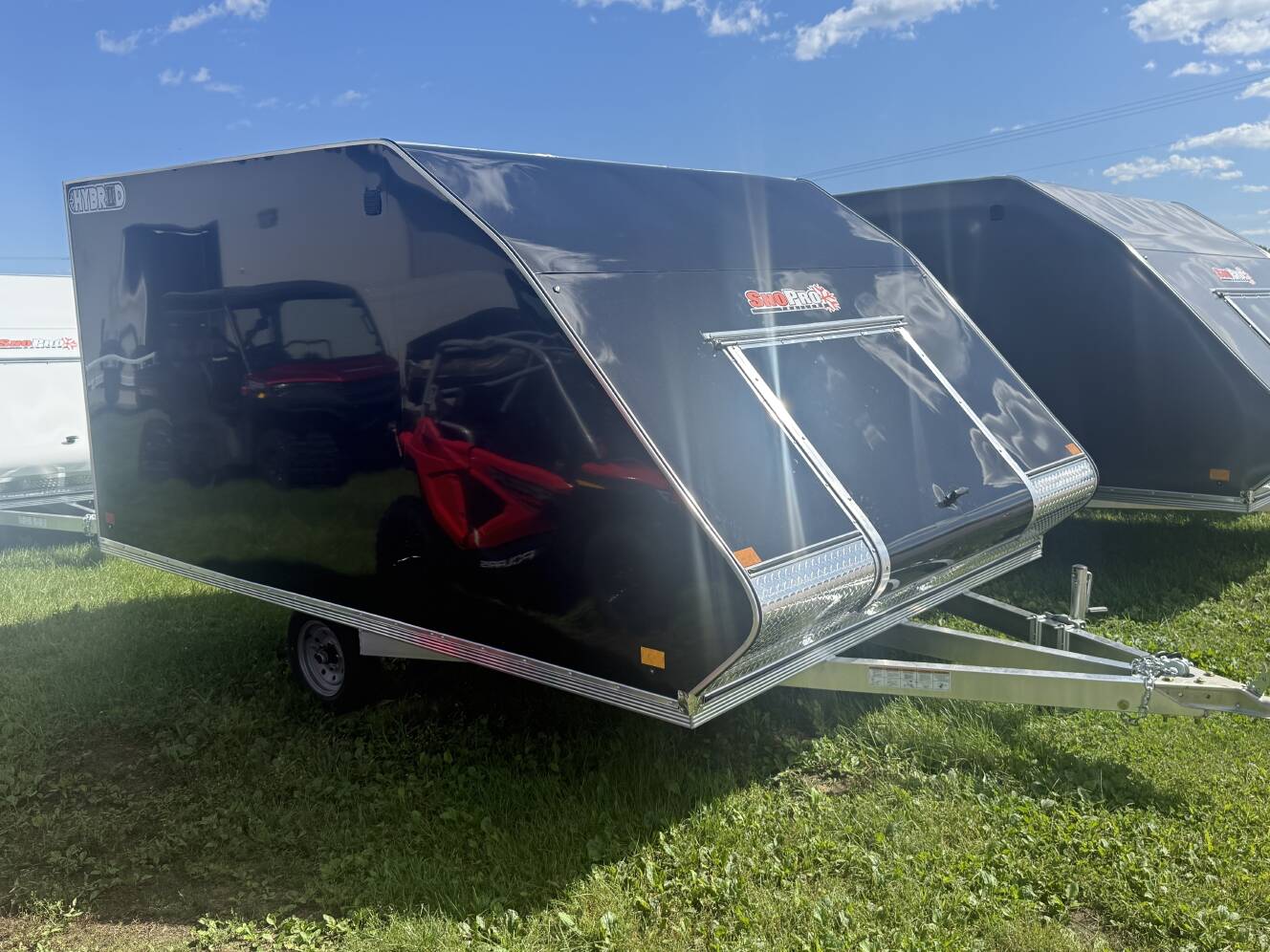 A photo of this 2027 Sno Pro HYBRID 101X12