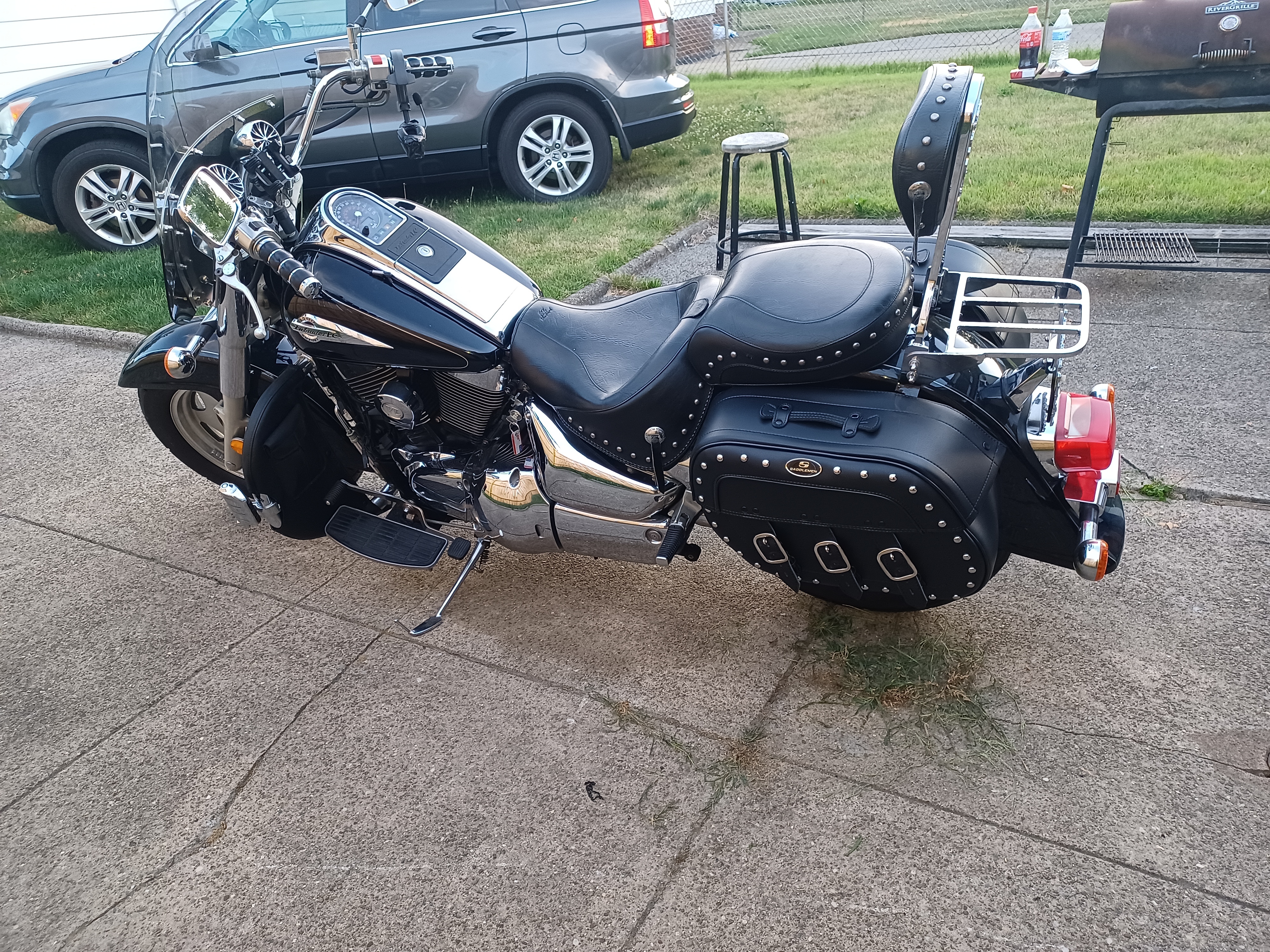 2001 Suzuki INTRUDER 1500VL in cleveland OH