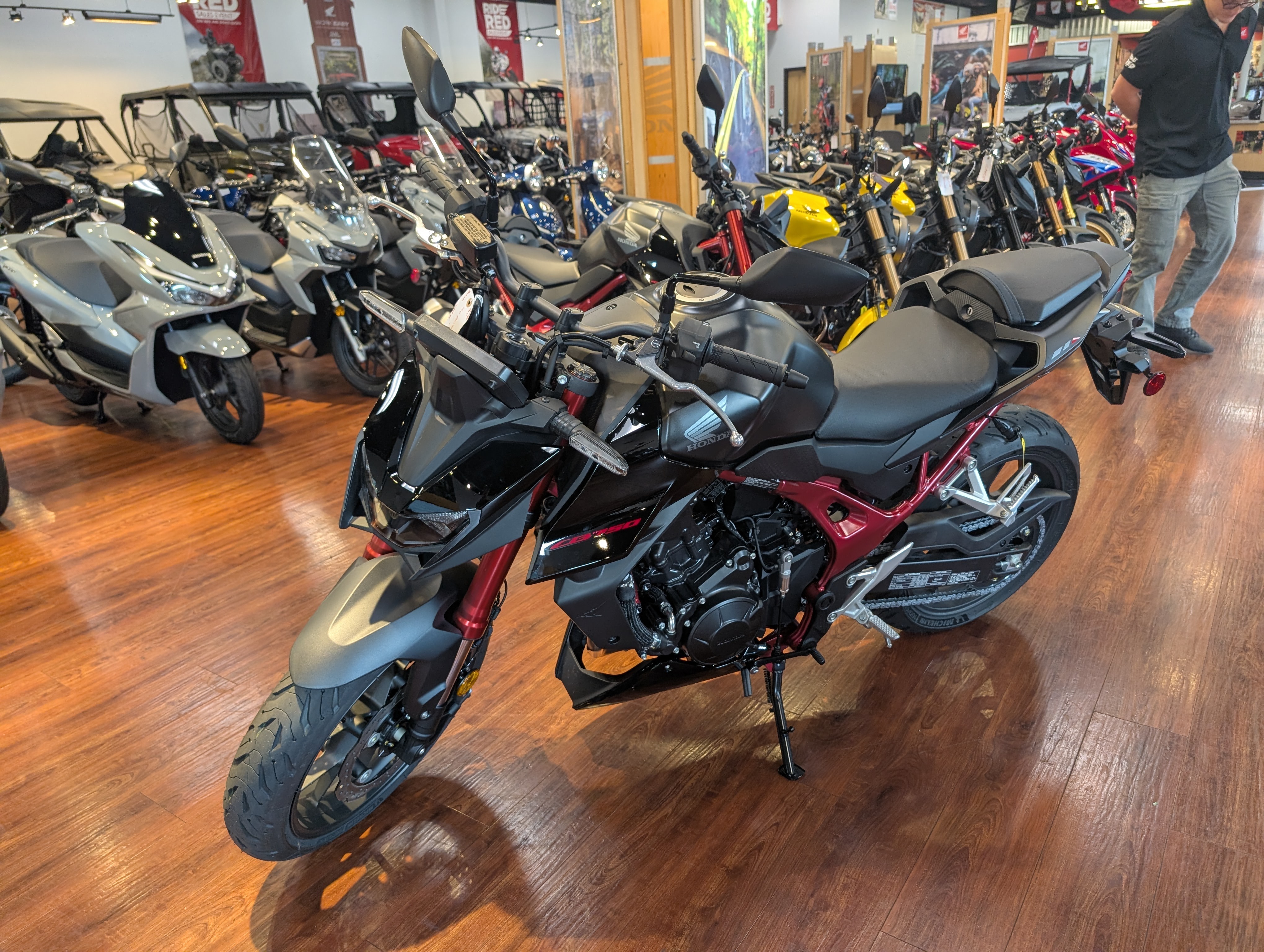 2026 Honda CB750 Hornet E-Clutch E-CLUTCH in Winchester, VA