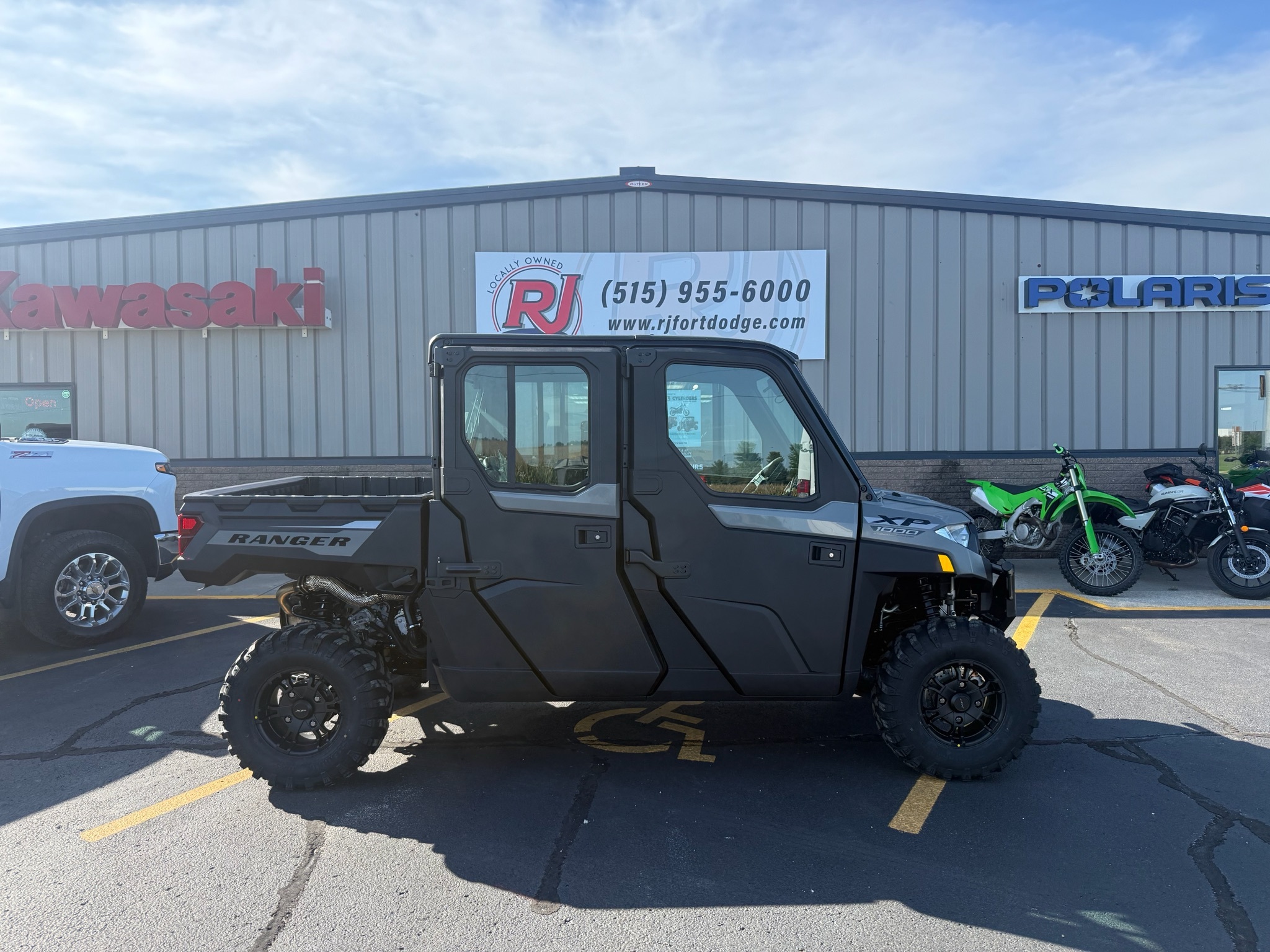 2027 Polaris Ranger Crew XP 1000 Cab BASE in fort dodge IA