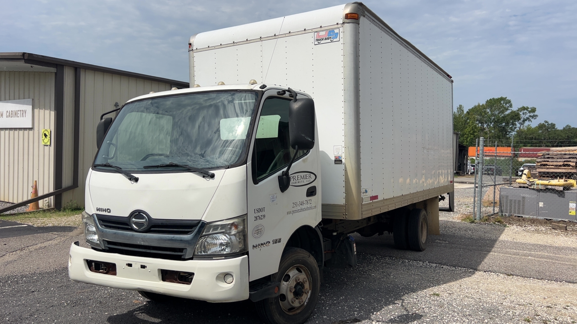 2017 HINO 155 in Theodore, AL