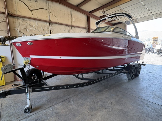2024 Four Winns H6 Surf Edition in mound house NV