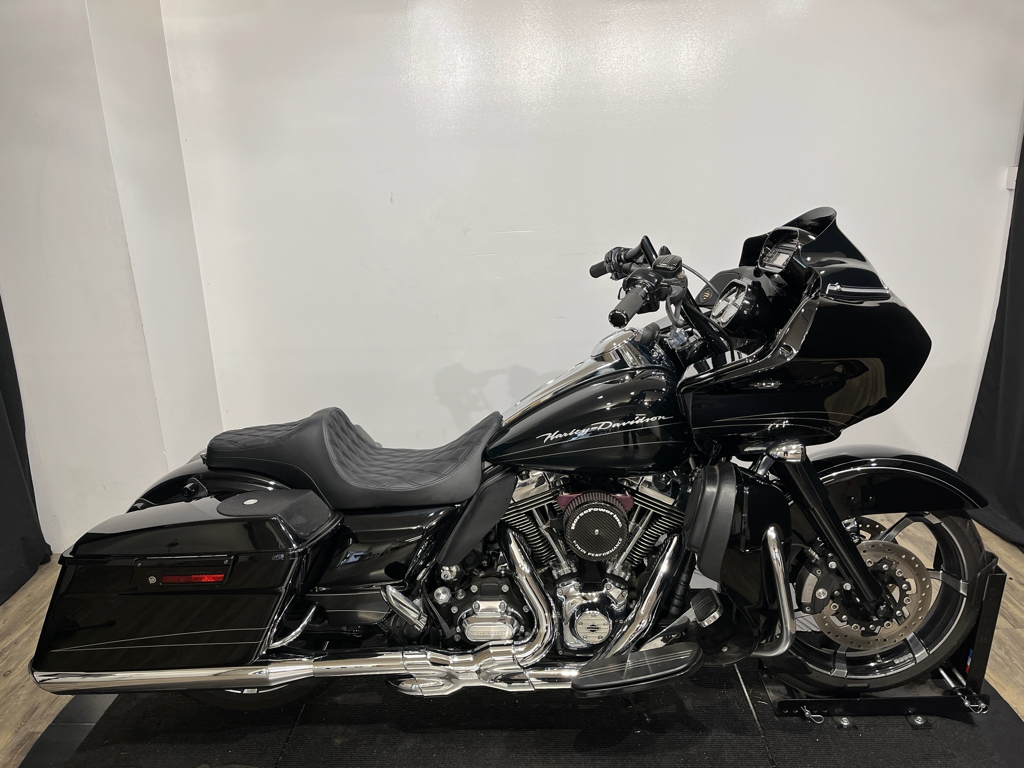 2011 Harley-Davidson Road Glide® Custom CUSTOM in Wauconda, IL