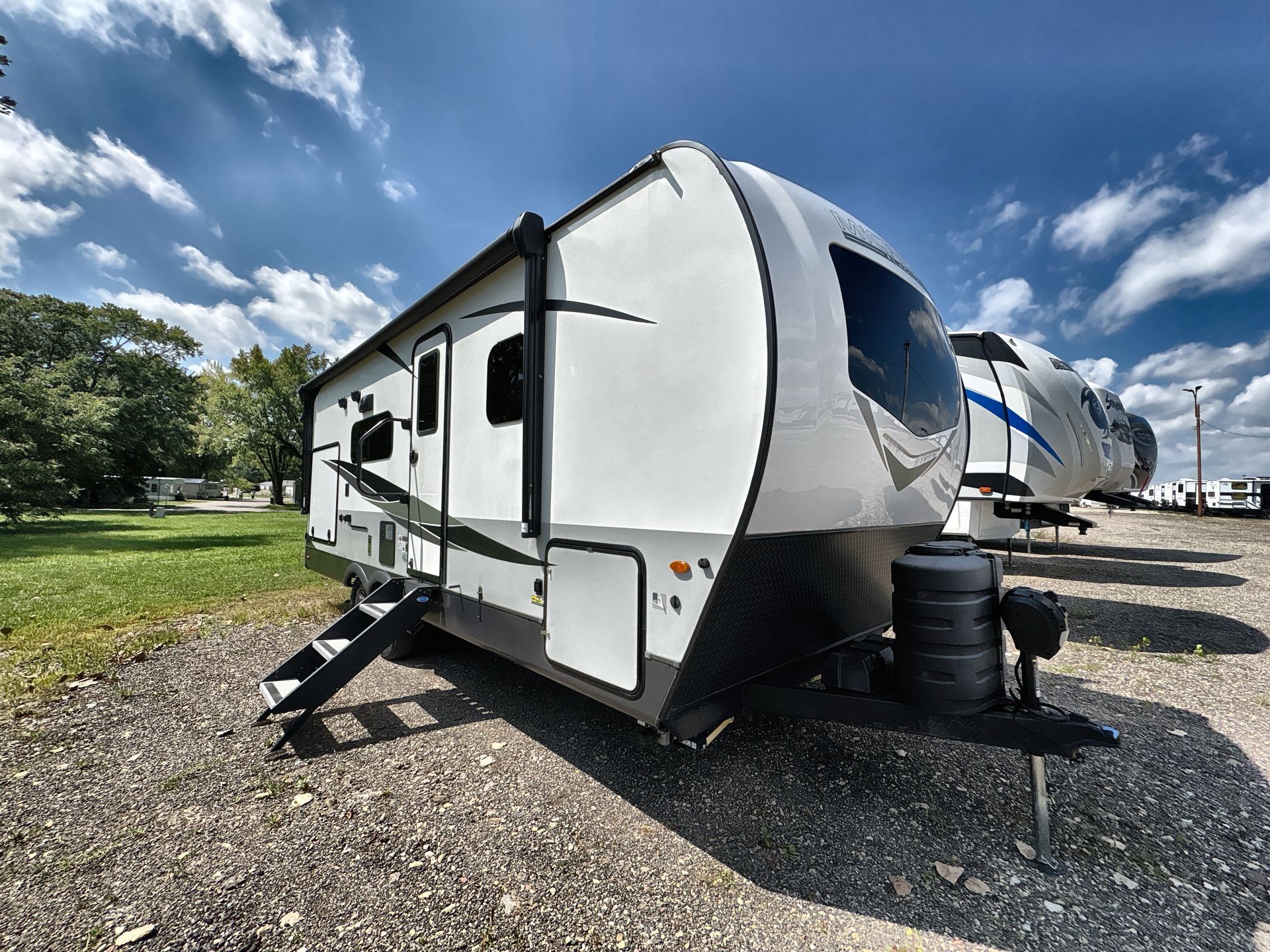 2023 Forest River Flagstaff MICRO LITE 25BRDS in lancaster OH