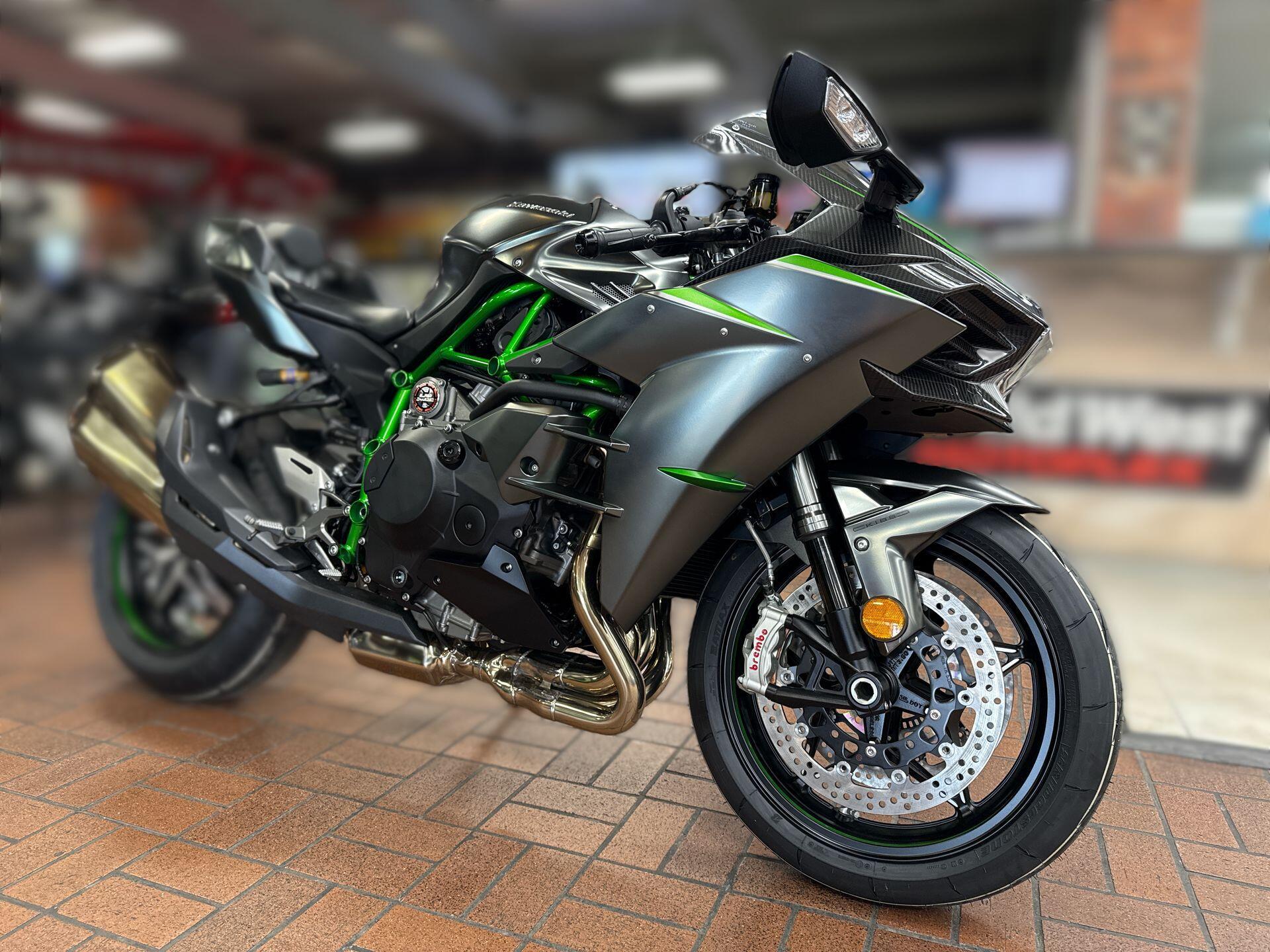 2026 Kawasaki NINJA H2 CARBON ABS CARBON in Katy, TX