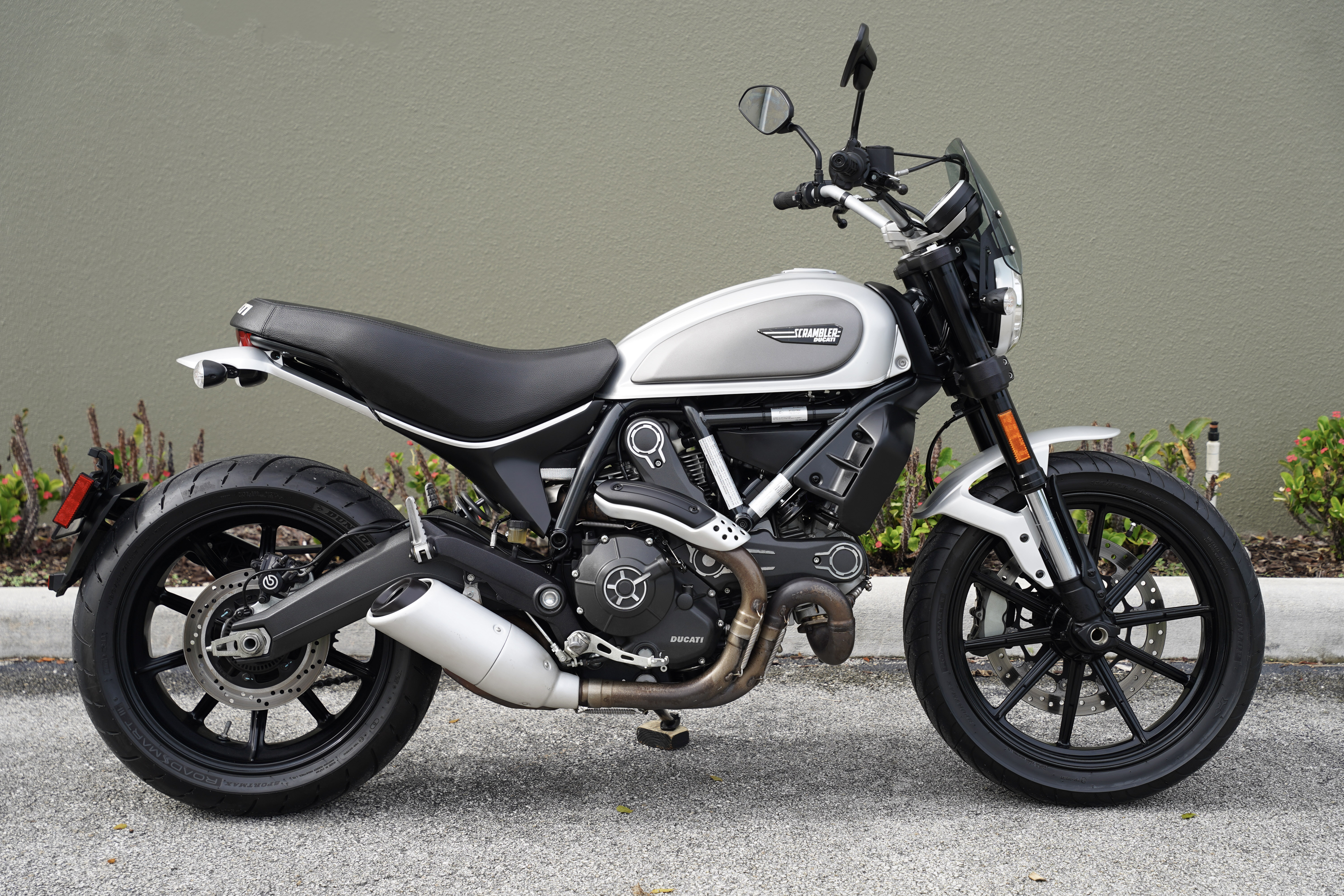 2017 Ducati SCRAMBLER 800 800 in North Miami Beach, FL