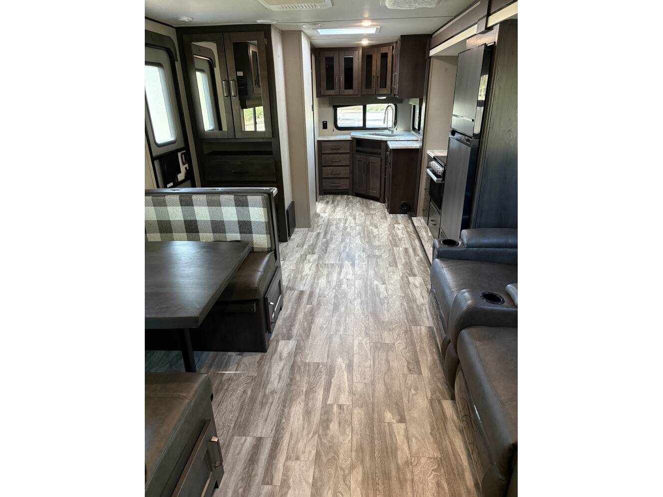 A photo of this 2022 Grand Design TRANSCEND XPLOR 240ML