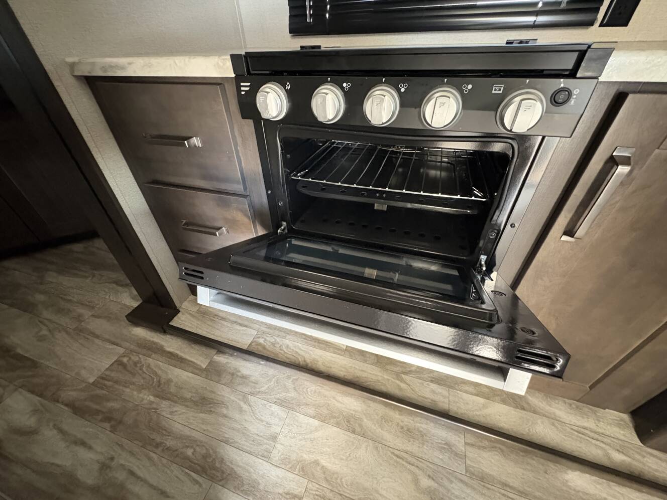 A photo of this 2022 Grand Design TRANSCEND XPLOR 240ML