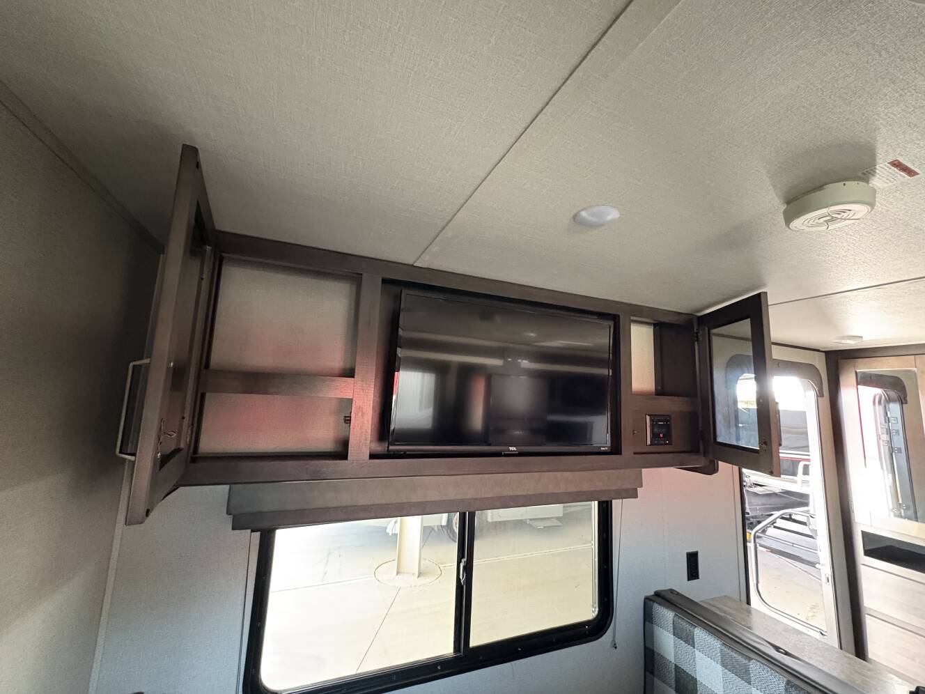 A photo of this 2022 Grand Design TRANSCEND XPLOR 240ML