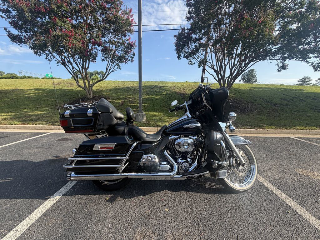 2012 Harley-Davidson FLHTCU - Electra Glide Ultra Classic FLHTCU ULTRA CLASSIC FLHTCU in Augusta, GA