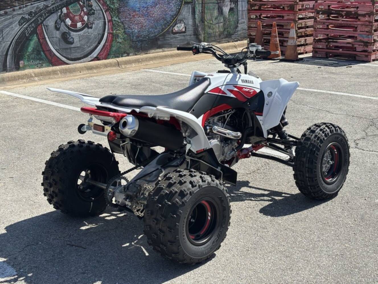 A photo of this 2026 Yamaha YFZ 450R SE