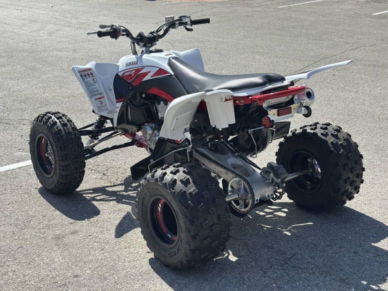 A photo of this 2026 Yamaha YFZ 450R SE