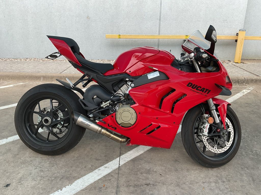 2023 Ducati Panigale V4 Ducati Red V4 in Plano, TX