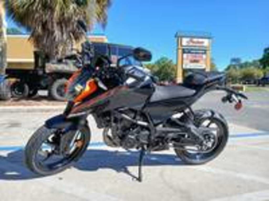 2026 KTM Duke 250 250 in Daytona Beach, FL