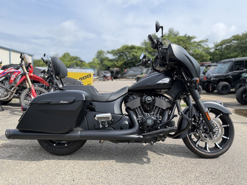 2021 Indian Chieftain Dark Horse Thunder Black Smoke DARK HORSE in Huntsville, AL
