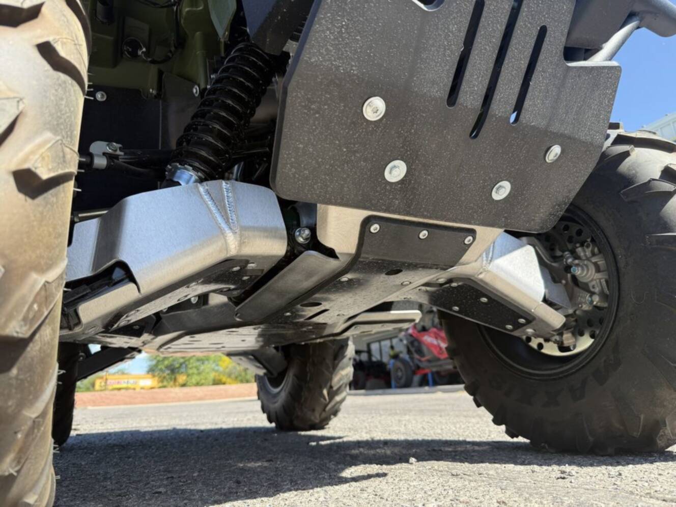 A photo of this 2025 Yamaha Kodiak 700 EPS