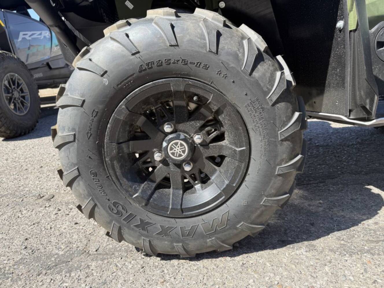 A photo of this 2025 Yamaha Kodiak 700 EPS