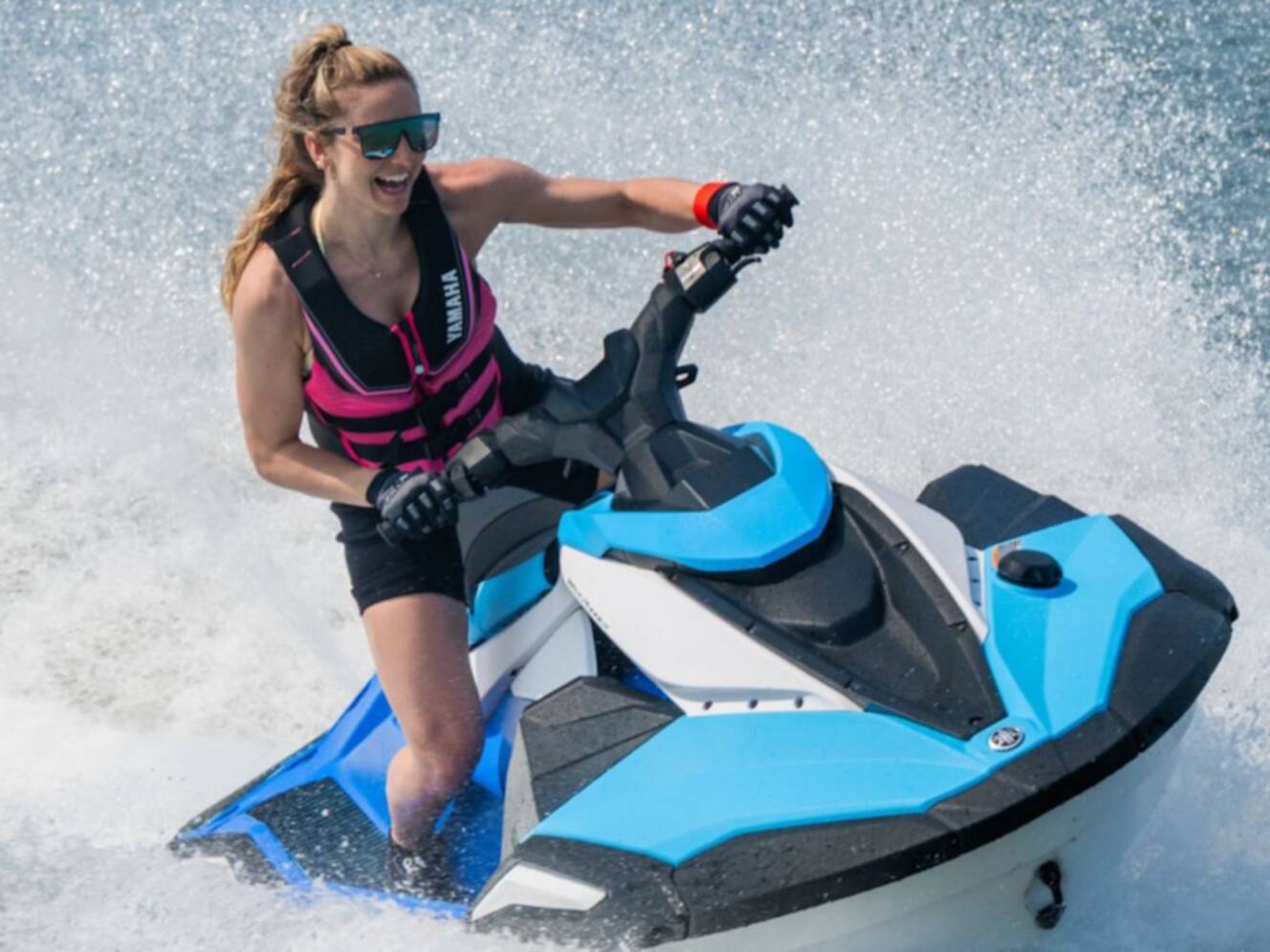 A photo of this 2027 Yamaha Waverunners Jetblaster DLX 3-Up