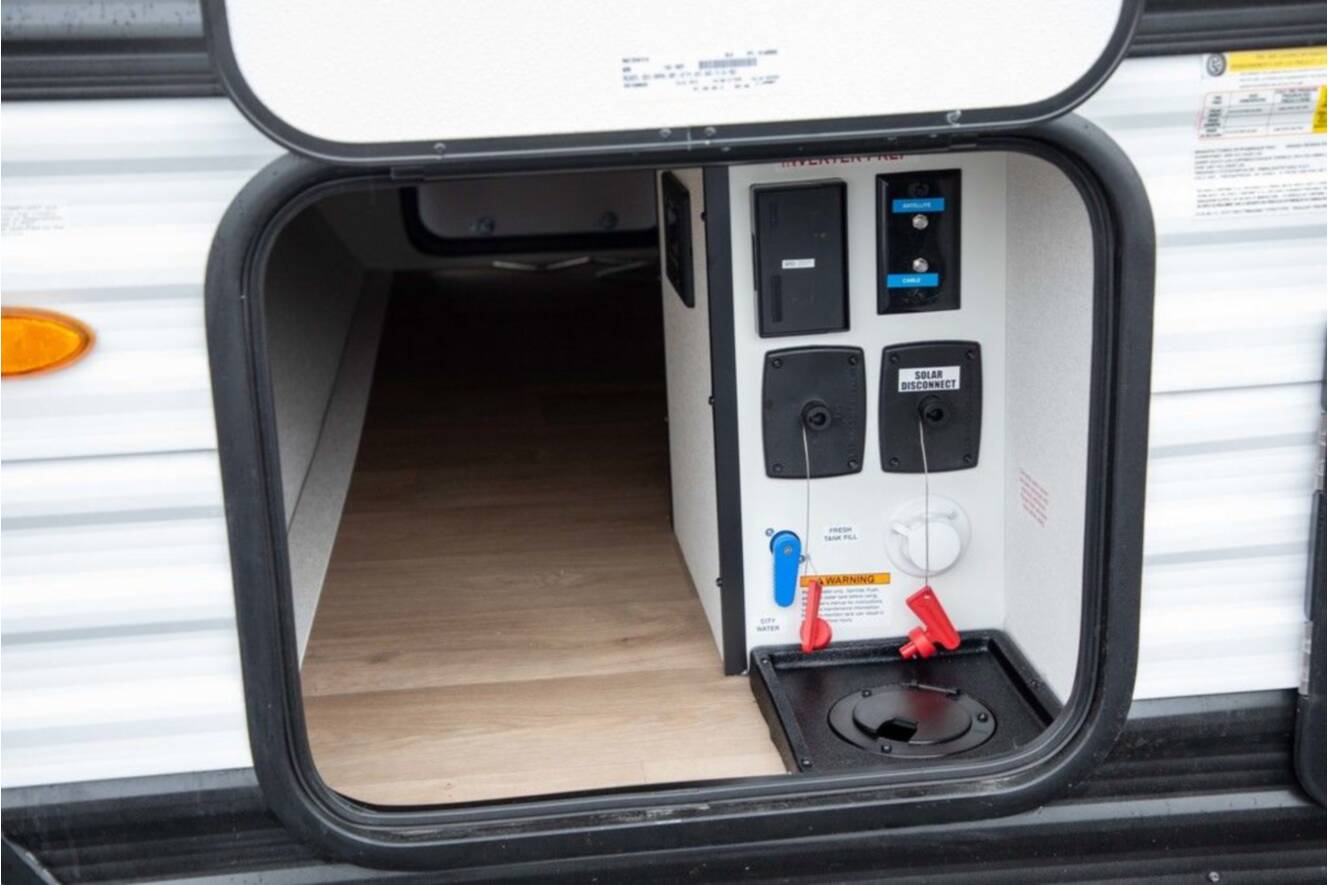 A photo of this 2026 Grand Design TRANSCEND 151BH