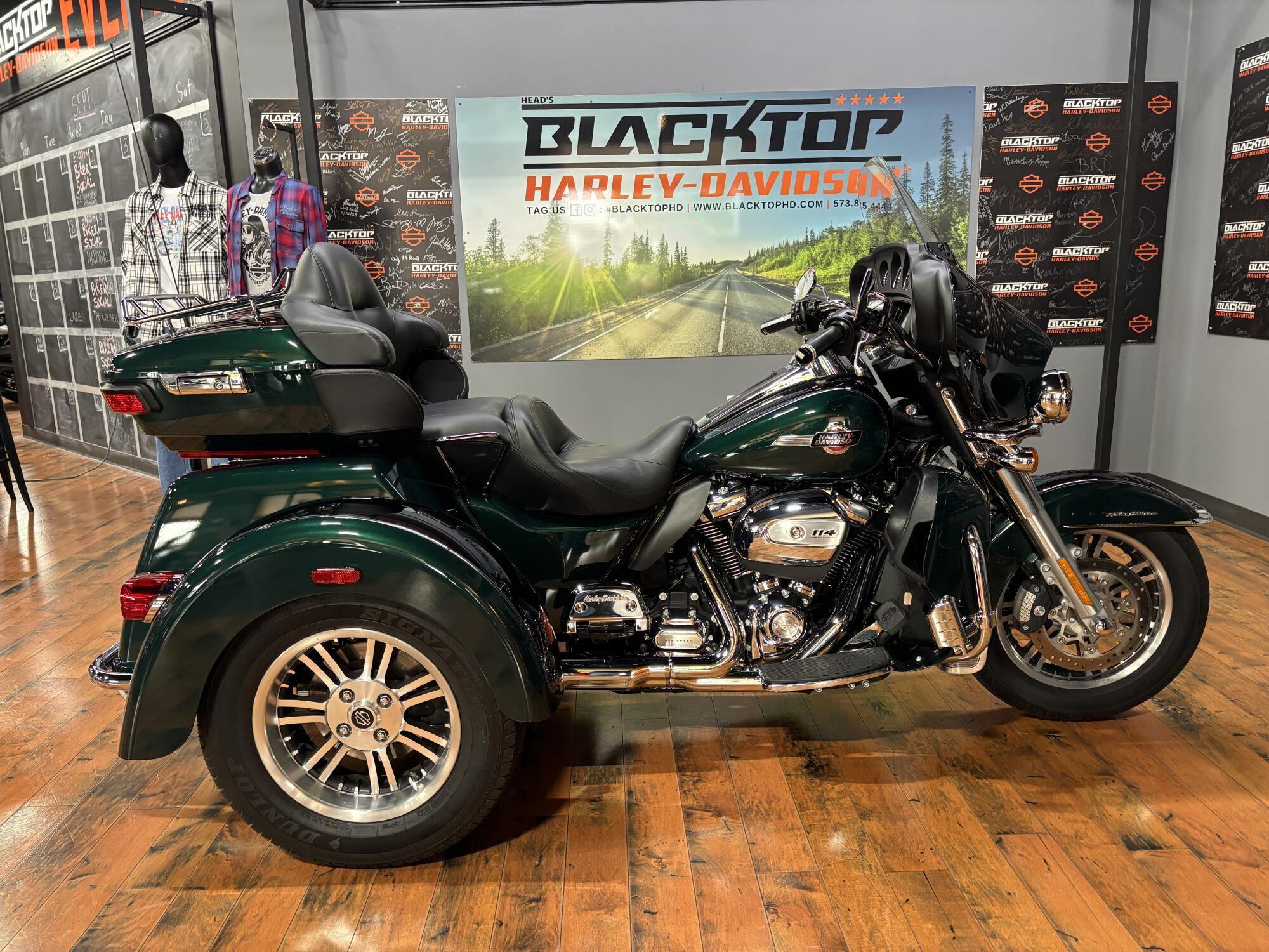2024 Harley-Davidson Tri Glide Ultra ULTRA CLASSIC in Columbia, MO