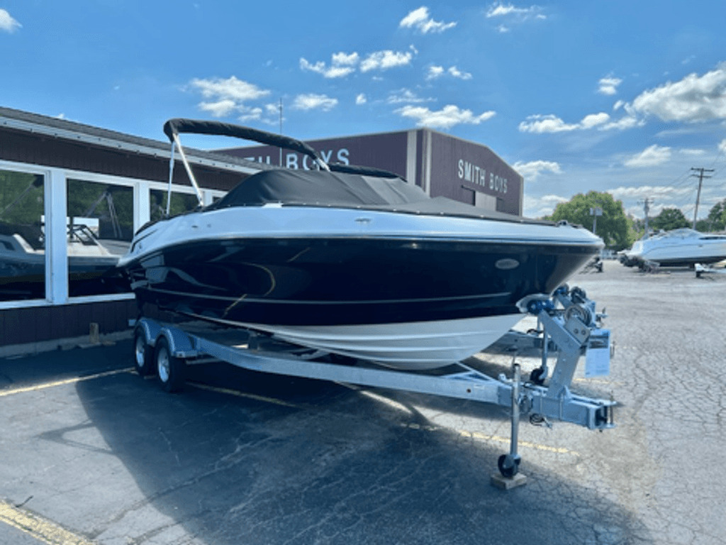 2022 Bayliner VR6 Bowrider I/O NAN in avon OH