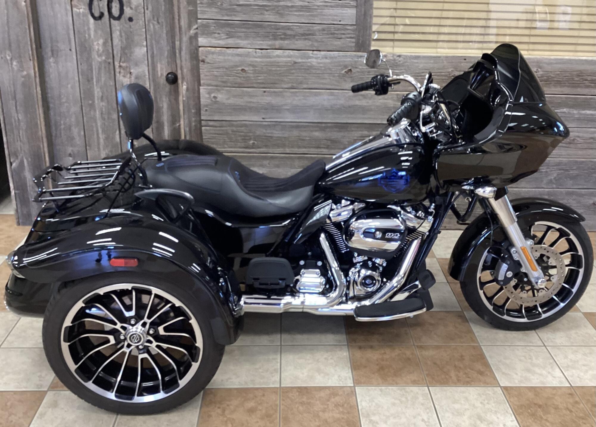 2023 Harley-Davidson Road Glide 3 3 in Bonduel, WI