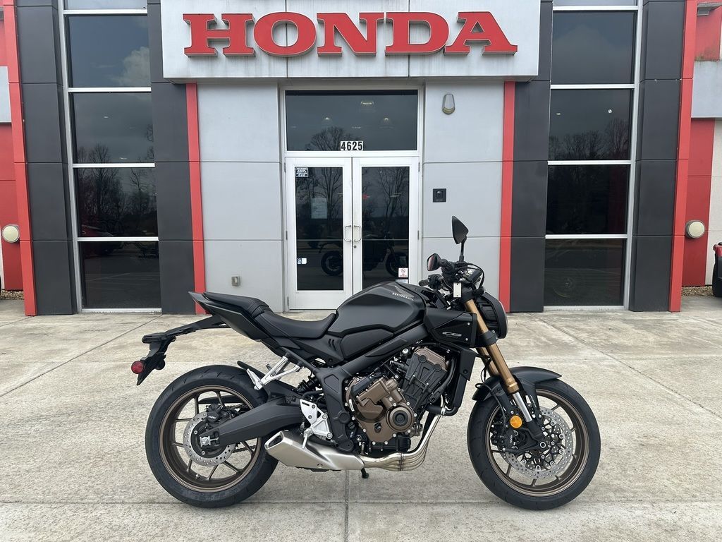 2026 Honda® CB650R E-Clutch BASE in Granite Falls, NC