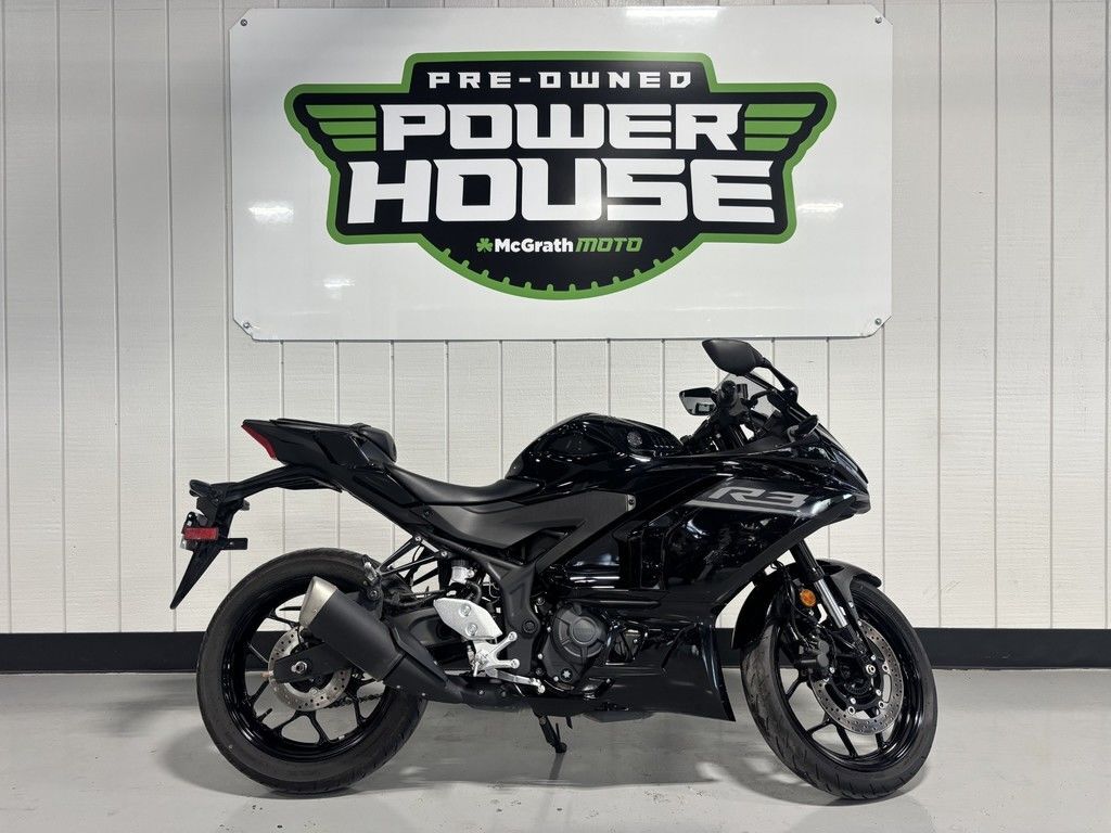 2026 Yamaha YZF-R3 R3 in Cedar Rapids, IA