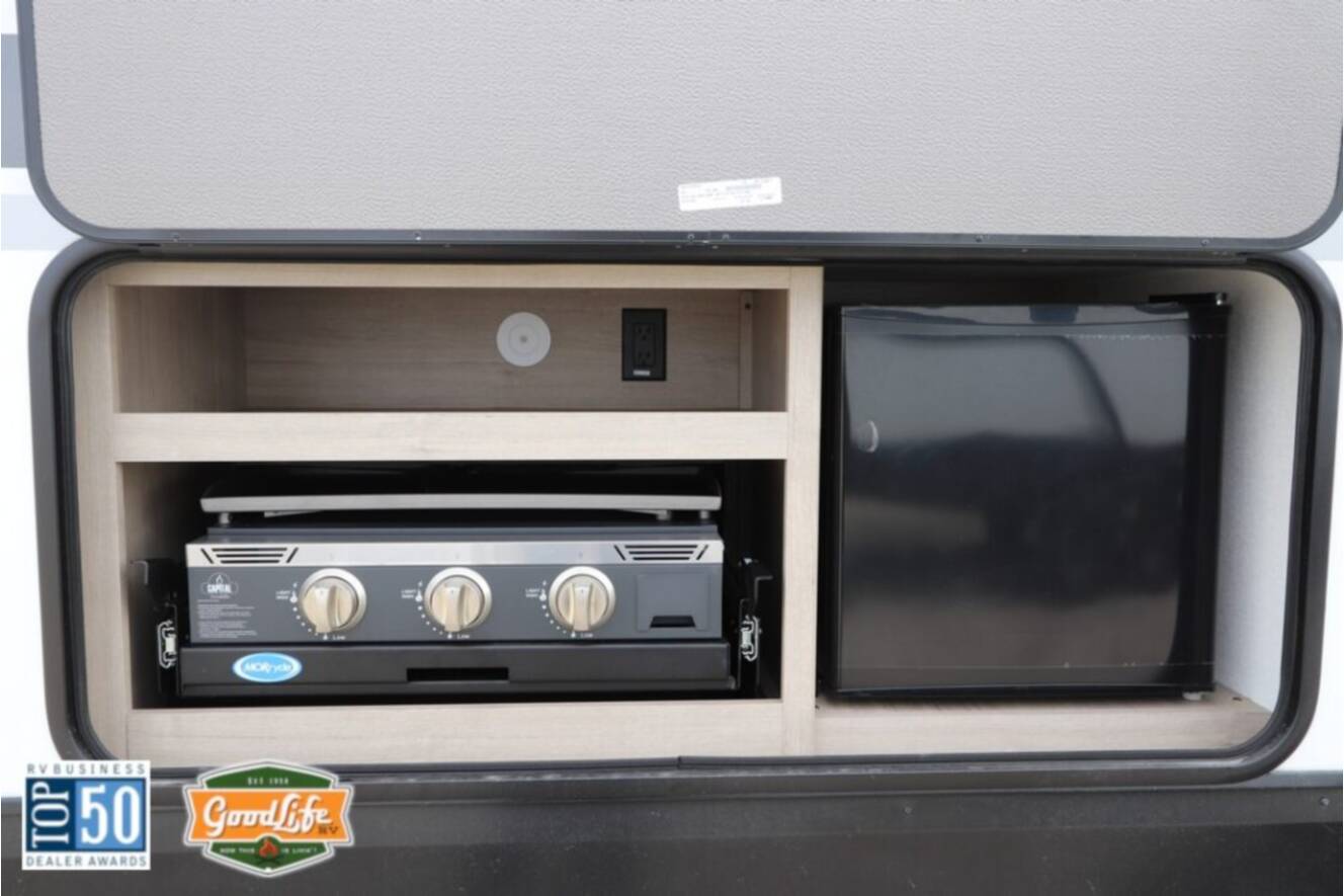 A photo of this 2026 Grand Design Imagine 3210BH